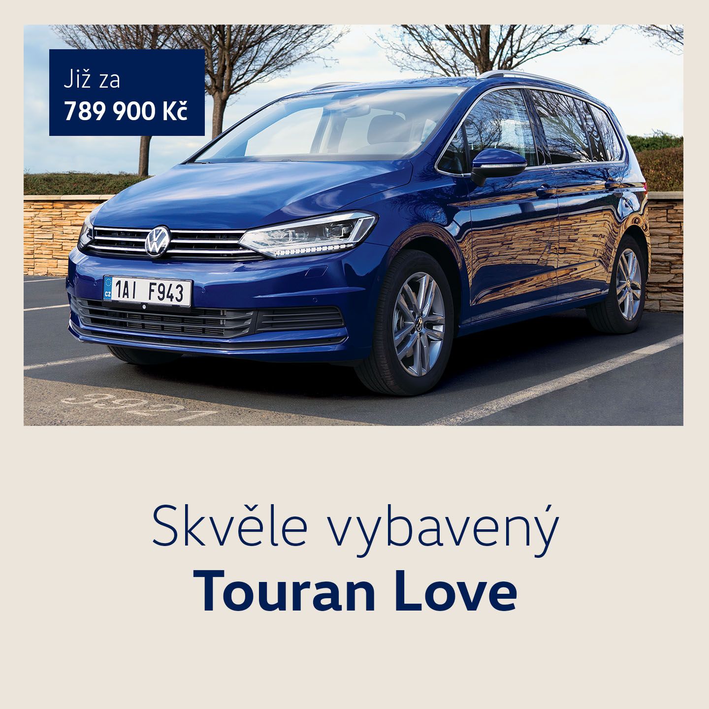 VWOV_0180_Modely_Love_Touran_025_web_banner_1440x1440px_c7614_Porsche_Ceske_Budejovice_v01.jpg